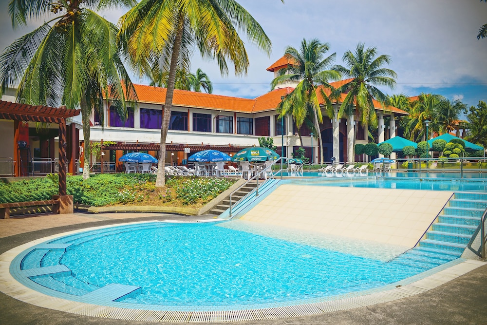 Nilai Springs Resort Hotel - Book Nilai Springs Resort Hotel With Almosafer